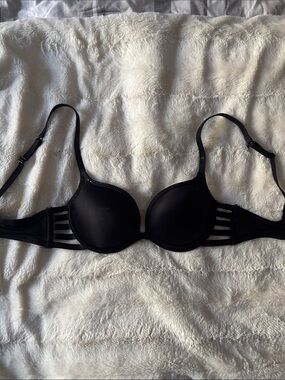 La SENZA Black Strappy Push-up Bra